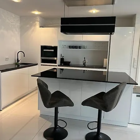 Ferienwohnung Allee Cite * באדן-באדן